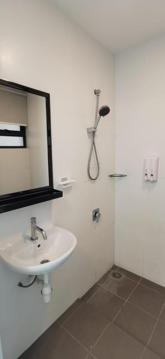 Seaview Dwharf Family Suit Private Port Dickson Dış mekan fotoğraf